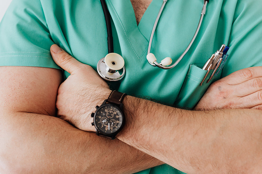 photo d'un médecin qui combat le cancer'